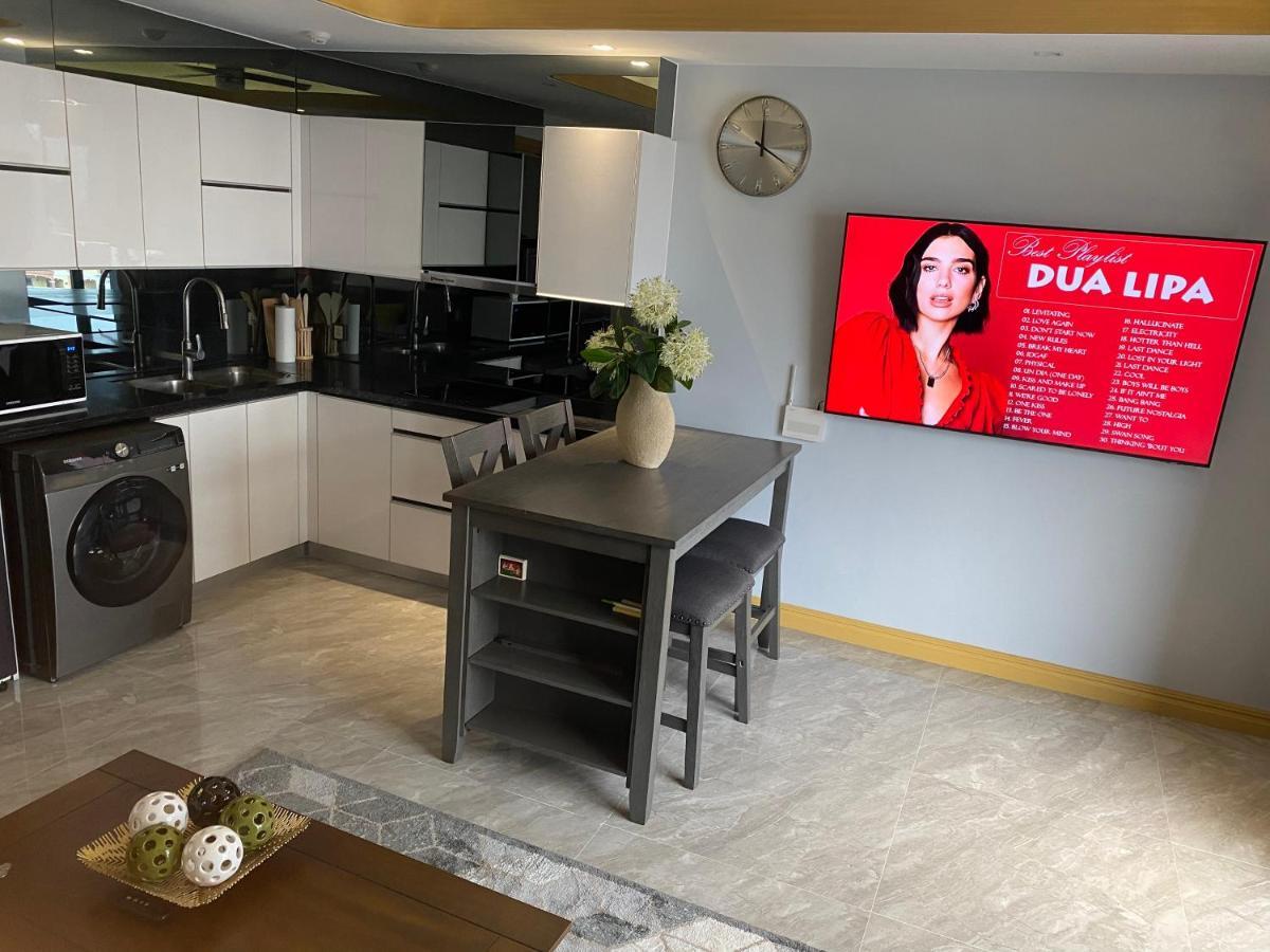 آنغلوس Walking Street Condo Beautiful 1 King Bedroom المظهر الخارجي الصورة
