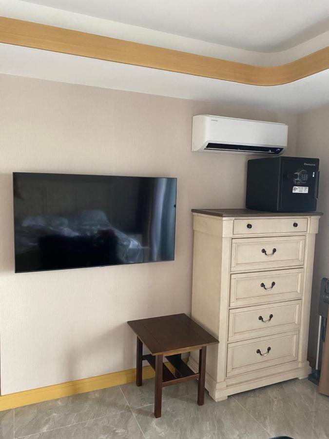 آنغلوس Walking Street Condo Beautiful 1 King Bedroom المظهر الخارجي الصورة